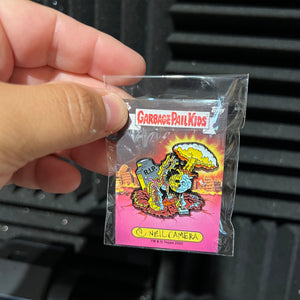 OFFICIALLY LICENSED GPK MASH-UP PIN feat. Adam Bomb & Dead Ted with autographed card
