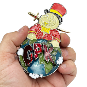 MICK DAGGER Coin Medallion with removable sword Officially Licensed by Topps GPK Garbage Pail Kids